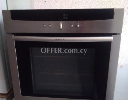 Neff germany oven like new with delivery and installation