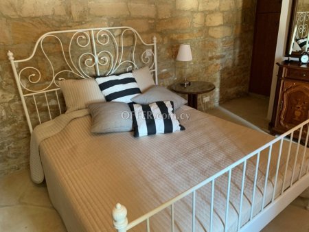 4-bedroom Detached Villa 220 sqm in Anogyra - 9