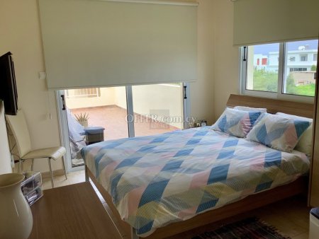 Two bedroom apartment with large veranda in Paralimni - 8