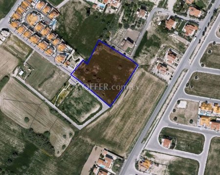 Development Land For Sale in Pyla Tourist -Dhecelia Road, Larnaca