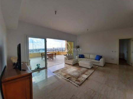 THREE BEDROOM APARTMENT LOCATED IN THE  LIMASSOL MARINA - 8