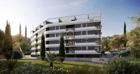LUXURIOUS TWO BEDROOM APARTMENT WITH COMMON SWIMMING POOL IN AGIOS TYCHONAS - 3