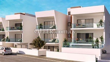2 Bedroom Ground Floor Apartment With Yard  In Ilioupoli, Nicosia - 3