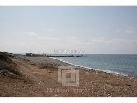Seafront land for sale in Zygi area - 5