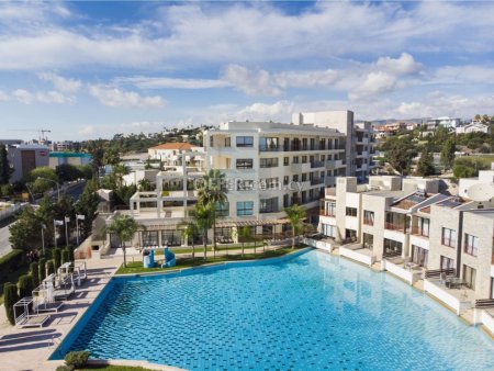 New one bedroom apartment for sale in a luxury resort in the tourist area of Limassol - 10