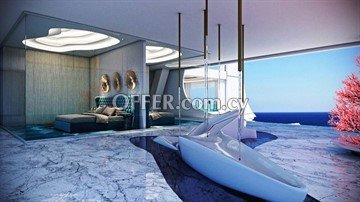 3 Bedroom Luxury Apartment  At Finikoudes Area, Larnaca - 4