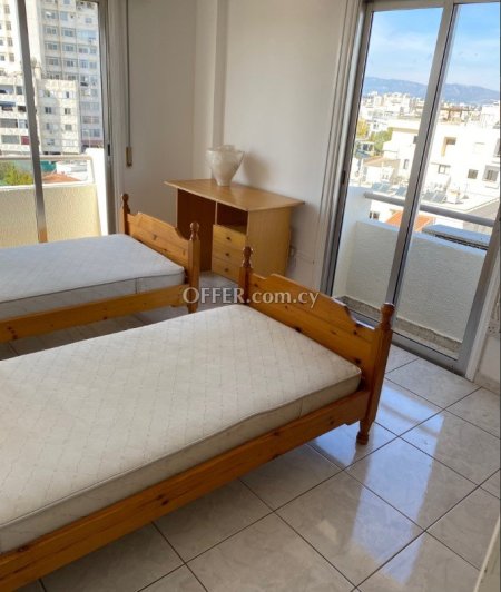 New For Sale €150,000 Apartment 3 bedrooms, Nicosia (center), Lefkosia Nicosia - 2