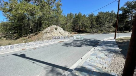 2,170m2 Residential Land For Sale Platres