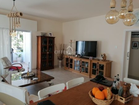 THREE BEDROOM APARTMENT FOR SALE CLOSE TO AJAX HOTEL AREA - 11