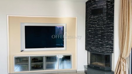 WHOLE FLOOR SPACIOUS 4 BEDROOM PENTHOUSE IN AGIOS TYCHONAS - 9