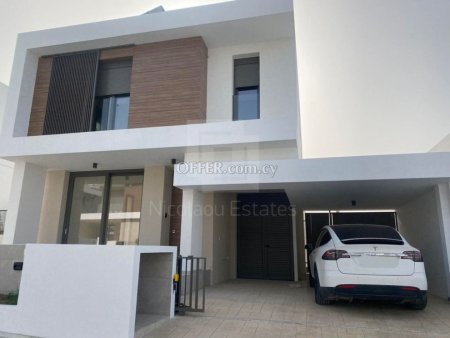 Ready high specification four bedroom house for sale in Makedonitissa