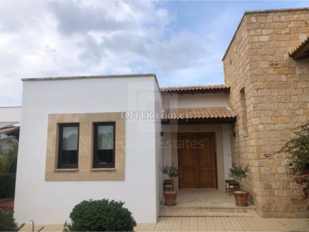 Three bedroom villa for sale in Kouklia village of Paphos - 9