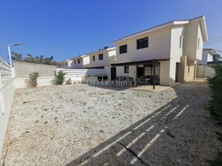 Three bedroom Touristic Villa in Pyla - 5