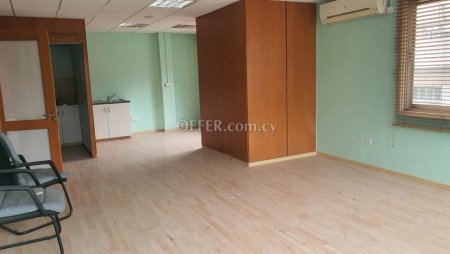 Καινούργιο Πωλείται €135,000 Γραφείο Λευκωσία (κέντρο) Λευκωσία - Main Photo