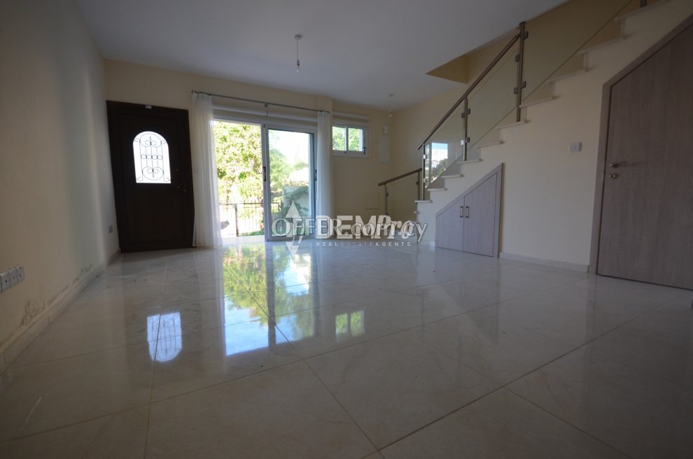 Villa For Sale in Tombs of The Kings, Paphos - DP2222 - 10