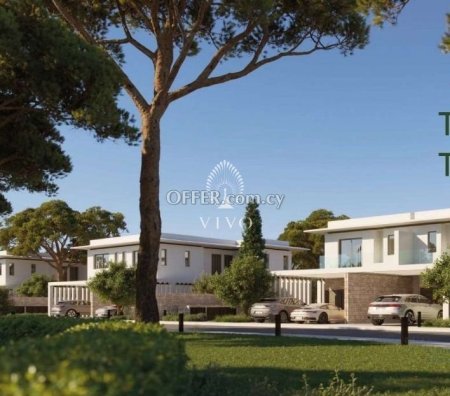 THREE BEDROOM TOWNHOUSE  IN A GOLF RESORT IN ZAKAKI AREA!