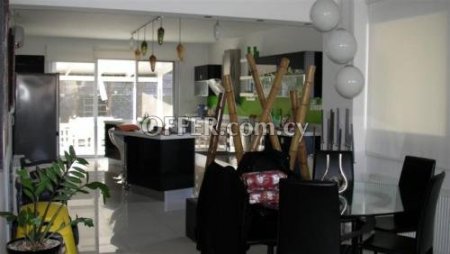 New For Sale €400,000 Maisonette 4 bedrooms, Semi-detached Latsia Nicosia - 1