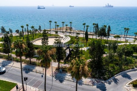 220m2 Sea Front Office For Rent Limassol - 11