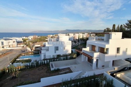 LUXURIOUS FOUR BEDROOM DETACHED HOUSE IN AKAMAS BAY - 8