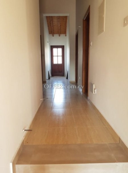 New For Rent €1,500 House (1 level bungalow) 4 bedrooms, Detached Psematismenos Larnaca - 5