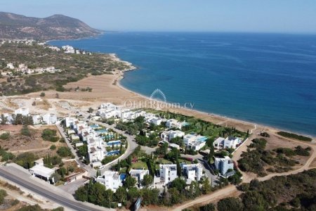 LUXURIOUS FOUR BEDROOM DETACHED HOUSE IN AKAMAS BAY - 6