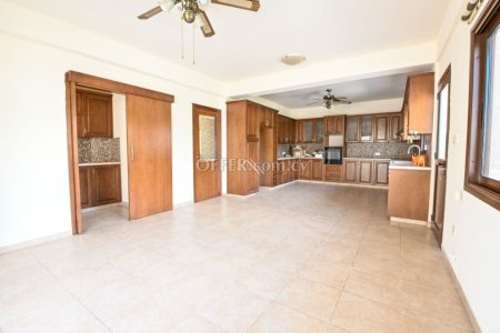 4 Bed House for Sale in Livadia, Larnaca - 4