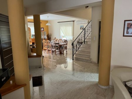 CORNER THREE BEDROOM HOUSE IN KATO POLEMIDIA LIMASSOL - 4