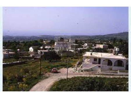 Huge plot for sale in Mesogi area of Paphos