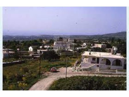 Huge plot for sale in Mesogi area of Paphos - 1