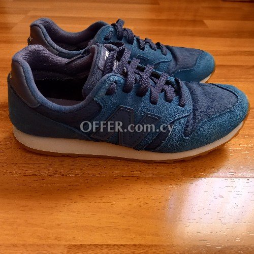 Women's trainers By NEW BALANCE. - 2