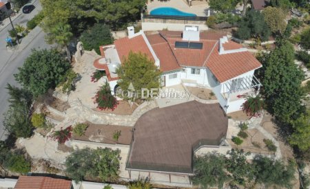 Villa For Sale in Tala, Paphos - DP1702