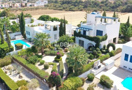 Villa For Sale in Latchi, Paphos - DP1692