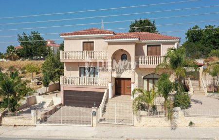 Villa For Rent in Timi, Paphos - DP1632 - 1