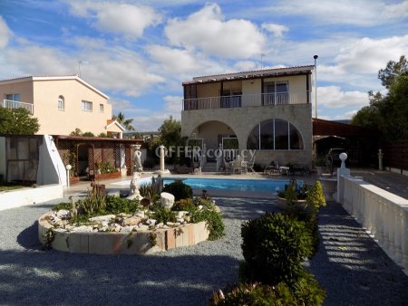 Villa For Sale in Peyia - St. George, Paphos - DP165