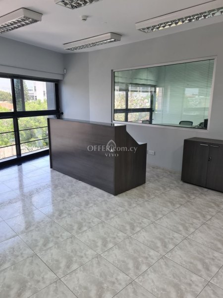 OFFICE SPACE OF 145 M2 IN MAKARIOS AVENUE