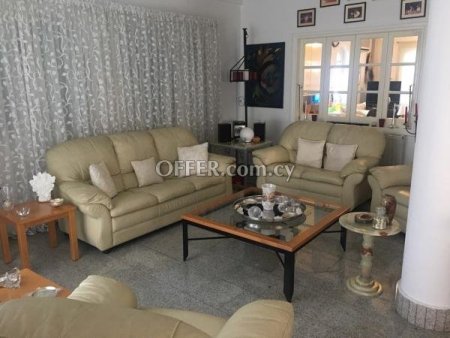 New For Rent €1,150 Maisonette 4 bedrooms, Semi-detached Aglantzia Nicosia