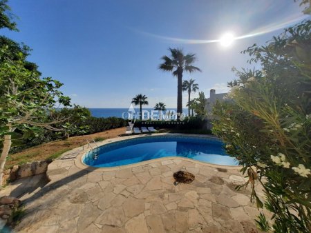 For Sale Seafront Villa in Paphos - Kissonerga  - 11