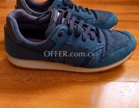 Women's trainers By NEW BALANCE. - 2