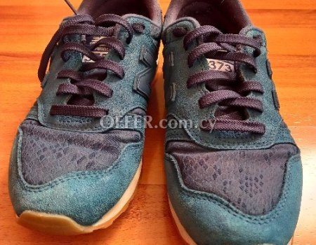 Women's trainers By NEW BALANCE. - 1
