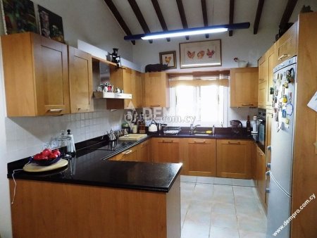 Villa For Sale in Mesa Chorio, Paphos - DP1172 - 7