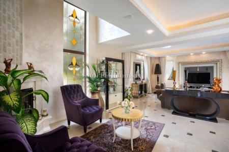 MAGNIFICENT  5 BEDROOM VILLA IN ARGAKA - 6