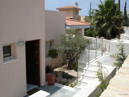 Villa For Sale in Chloraka, Paphos - PA6968 - 4
