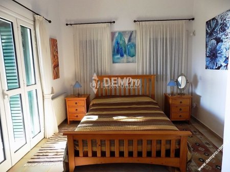 Villa For Sale in Mesa Chorio, Paphos - DP1172 - 4