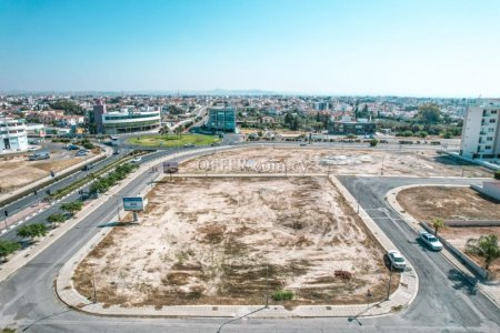 Building Plot for Sale in Metropolis Mall, Larnaca - 3