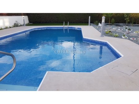 Fully renovated 4 bedroom villa with private swimming pool in a prime location walking distance to the sea