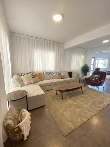 4 Bedroom Villa For Rent Limassol - 8