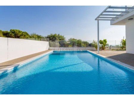 Luxury three bedroom villa with private swimming pool for sale in Ayia Napa Hills of Ammohostos - 4