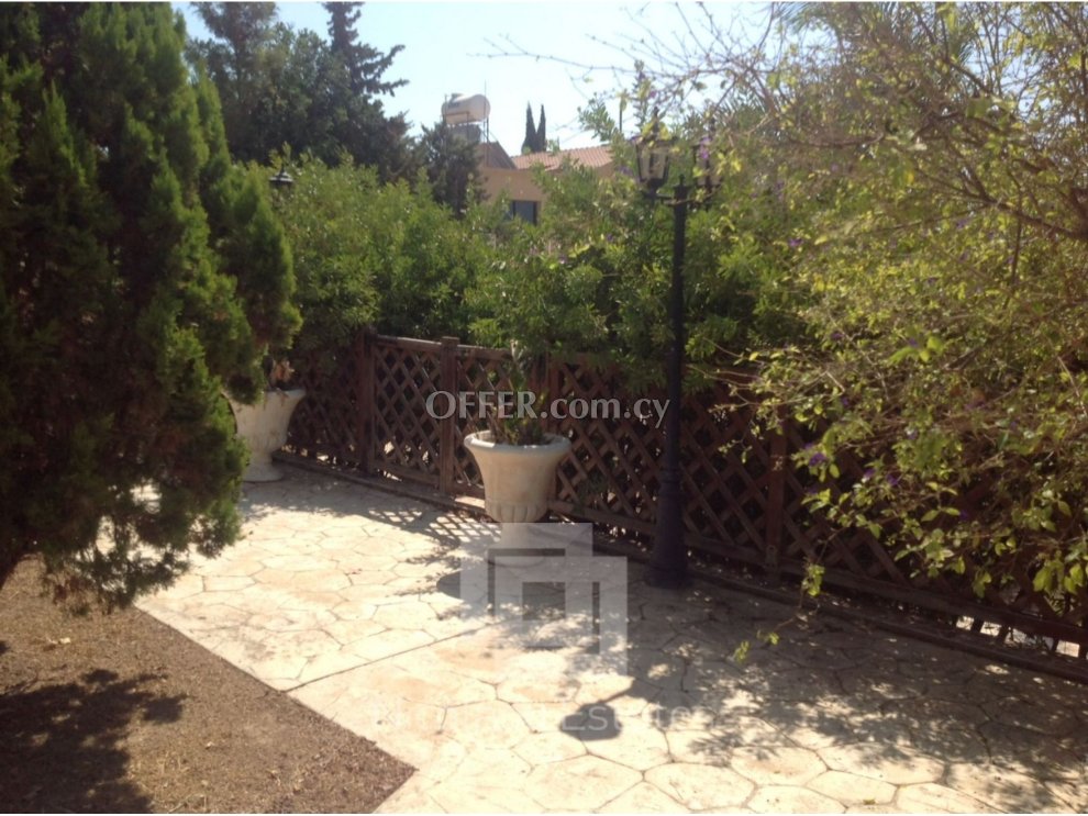 Luxury villa for sale in Sfalangiotissa area Agios Athanasios - 5