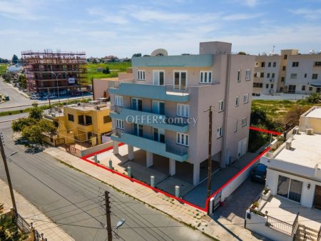 Residential & Commercial Building in Larnaca