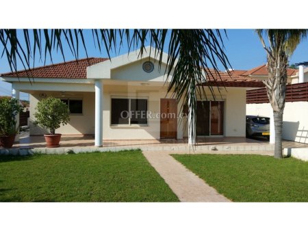 Lovely three bedroom bungalow for sale in Pyrgos Limassol